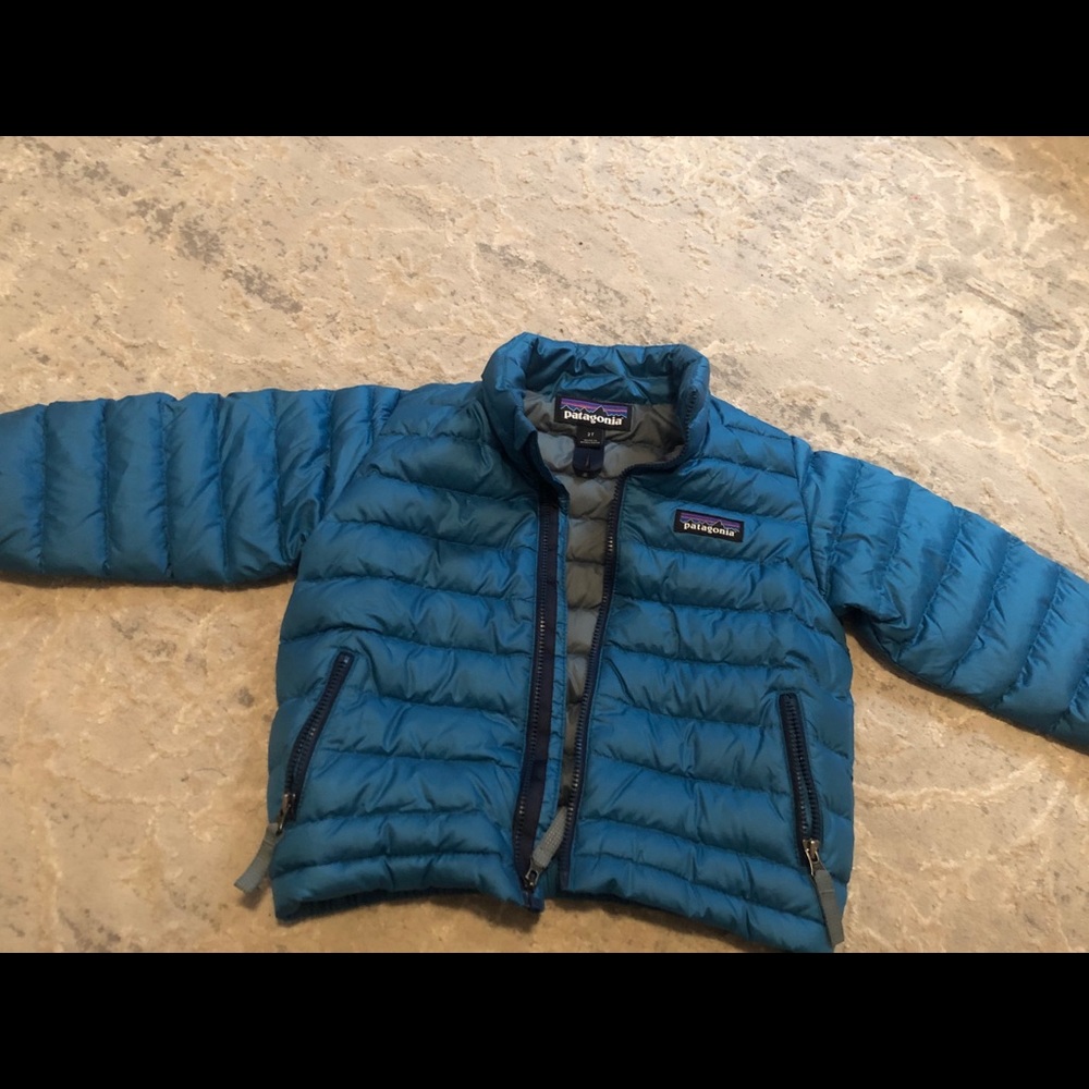 2T Patagonia puff coat